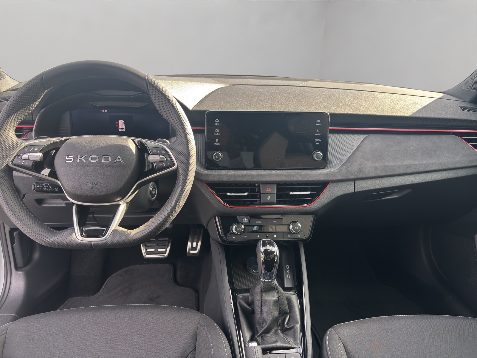 SKODA Kamiq 1.0 TSI Dynamic DSG-image-9