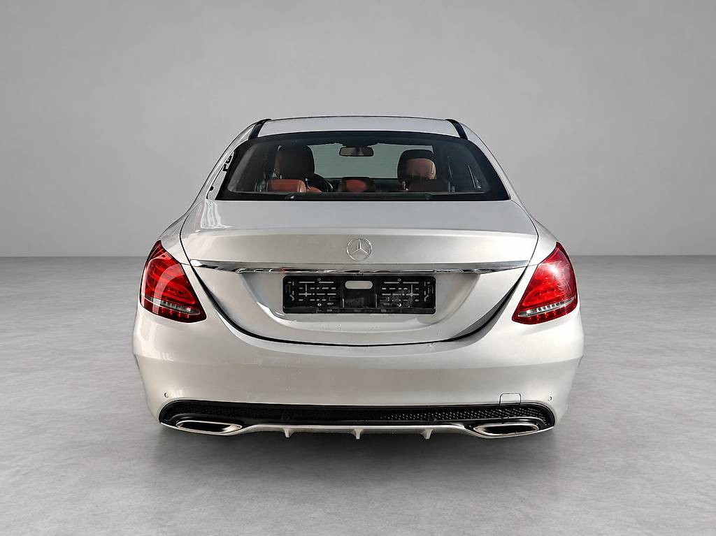 MERCEDES-BENZ C 180-image-2