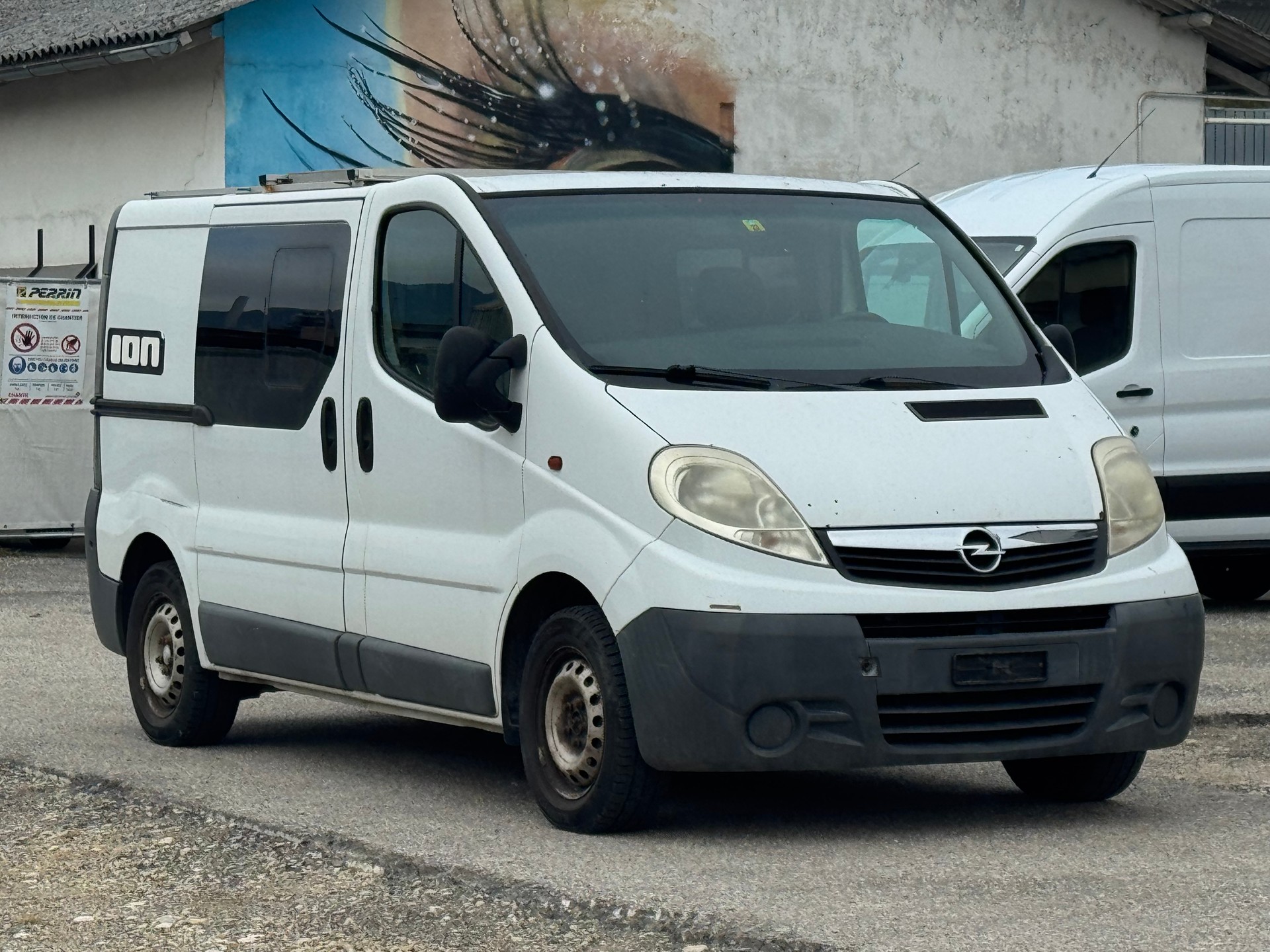 OPEL Vivaro 20TD J28/30-image-2