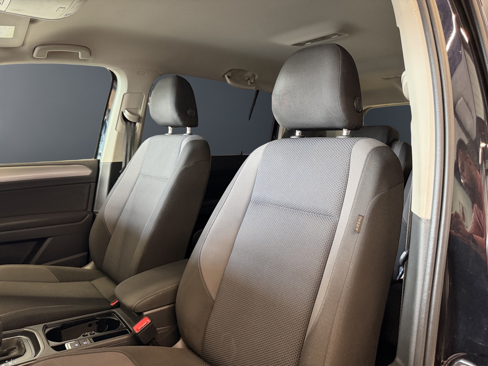 VW Touran 1.6 TDI BlueMotion Technology Trendline DSG-image-17