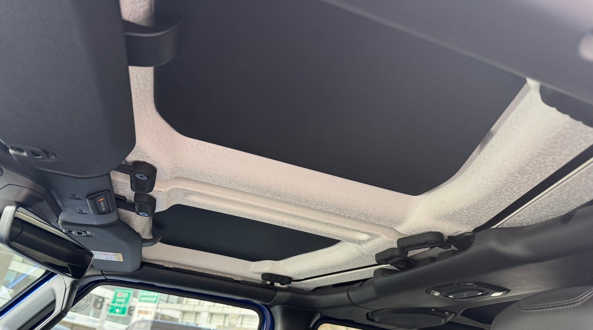 JEEP Wrangler 2.0 Unlimited Overland Automatic-image-9