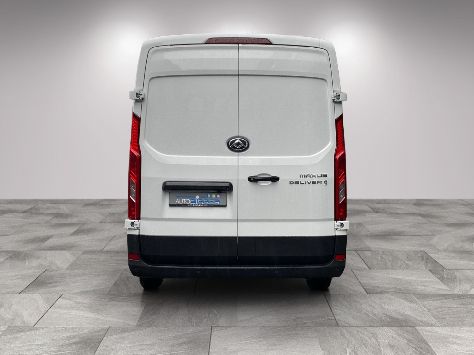 MAXUS Deliver 9 Kaw. L3H2 2.0 TD Luxury-image-5