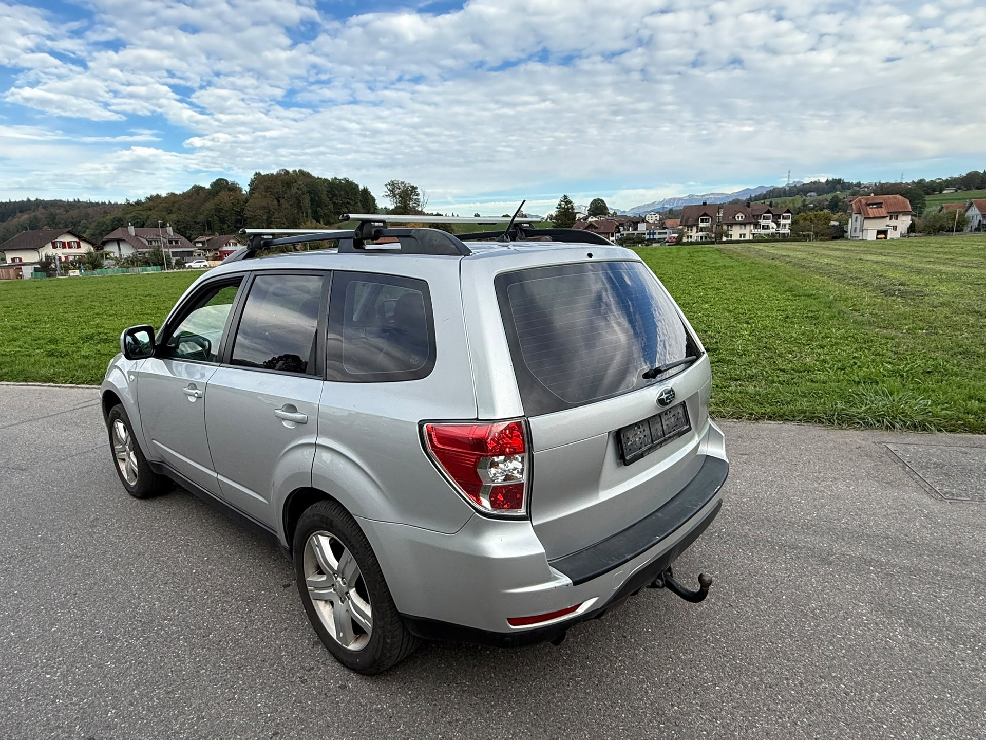 SUBARU Forester 2.0XS Comfort Automatic-image-3