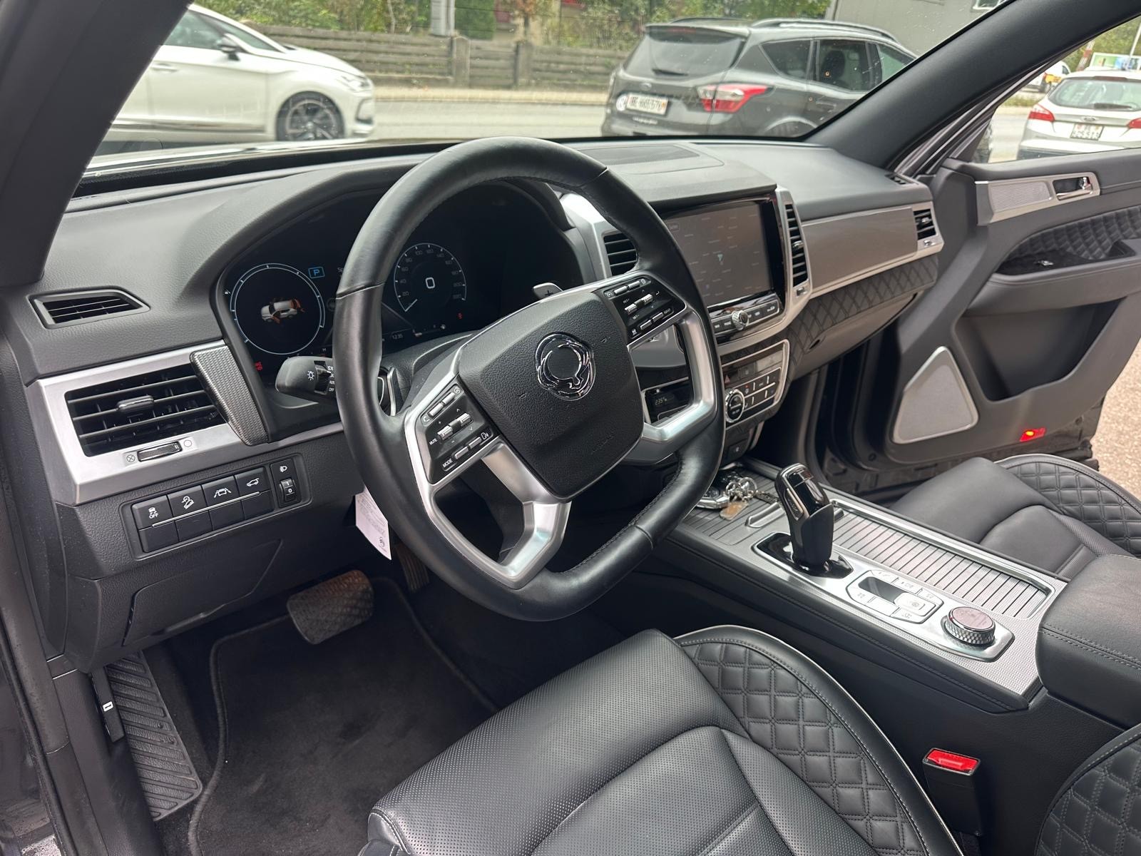 KGM-SsangYong Rexton 2.2 CRDi Sapphire 4WD AT-image-10