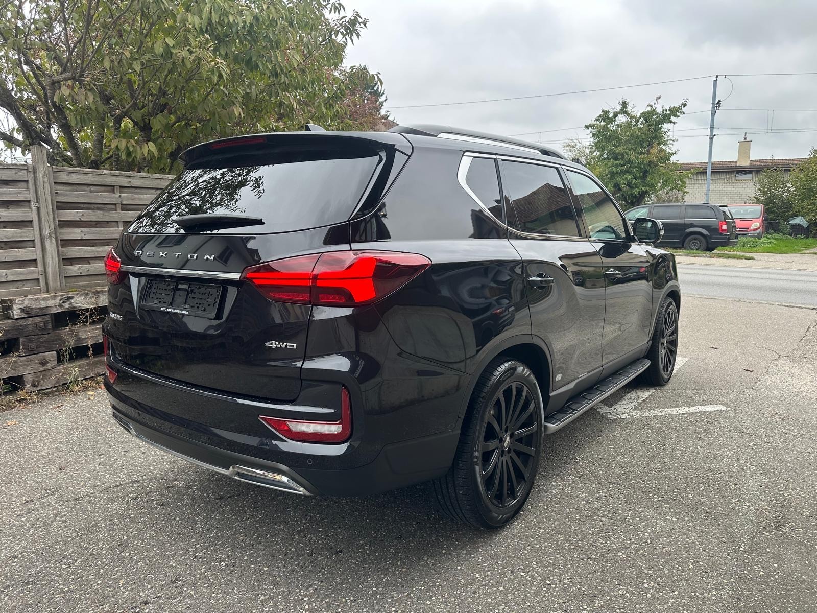 KGM-SsangYong Rexton 2.2 CRDi Sapphire 4WD AT-showroom-element-2