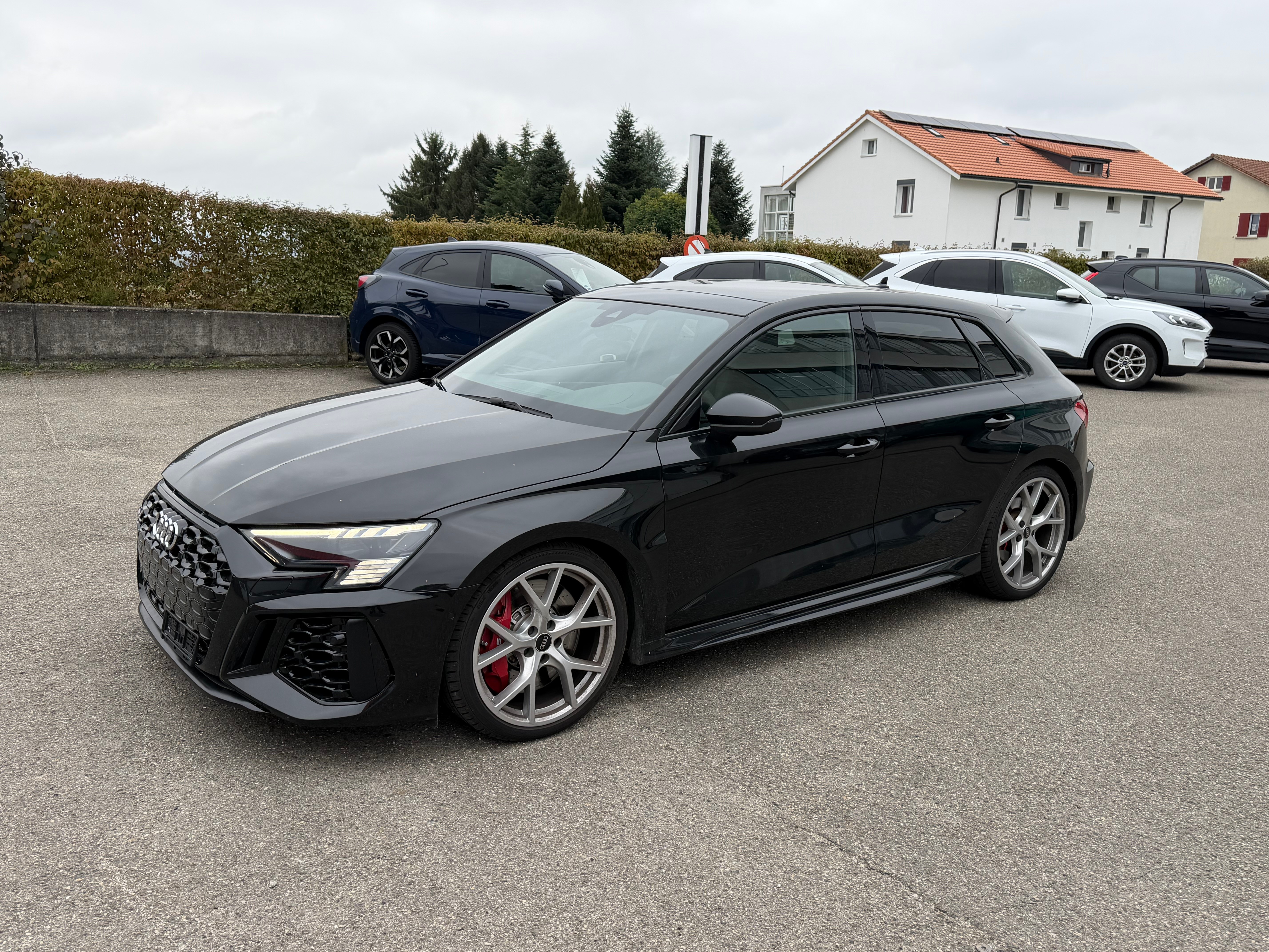 Car photo
