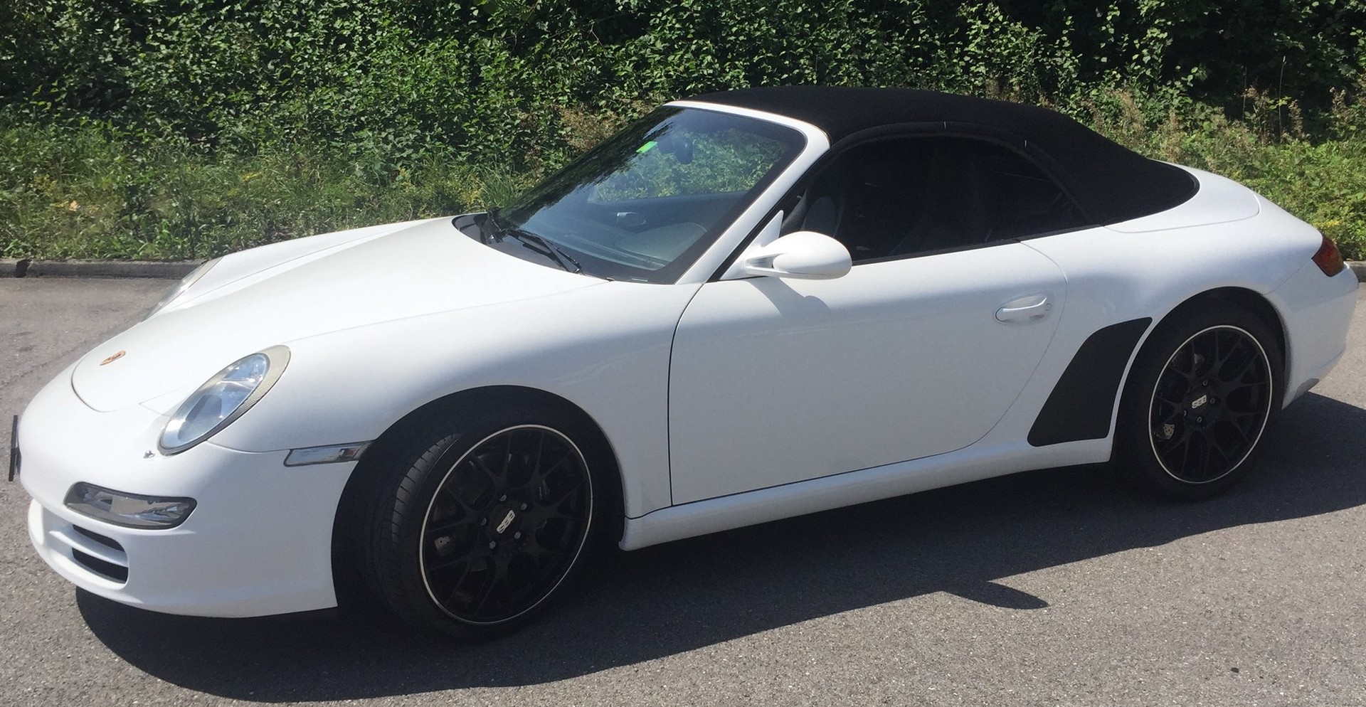 PORSCHE 911 Cabrio Carrera-image-2