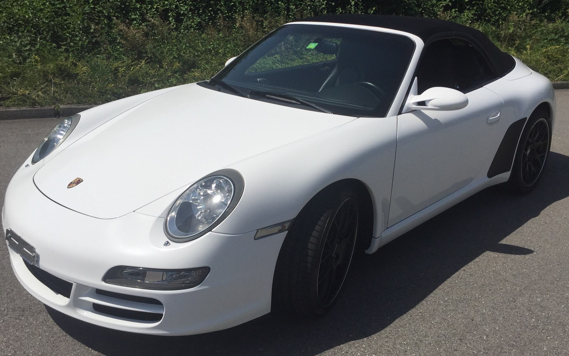 PORSCHE 911 Cabrio Carrera-image-1