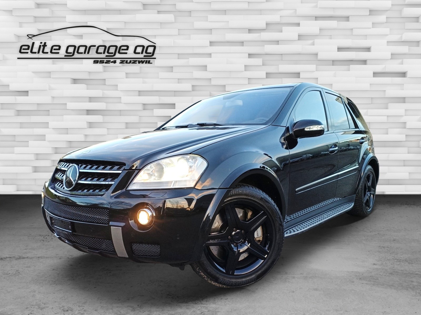 MERCEDES-BENZ ML 63 AMG ALL BLACK 4Matic 7G-Tronic-image-0