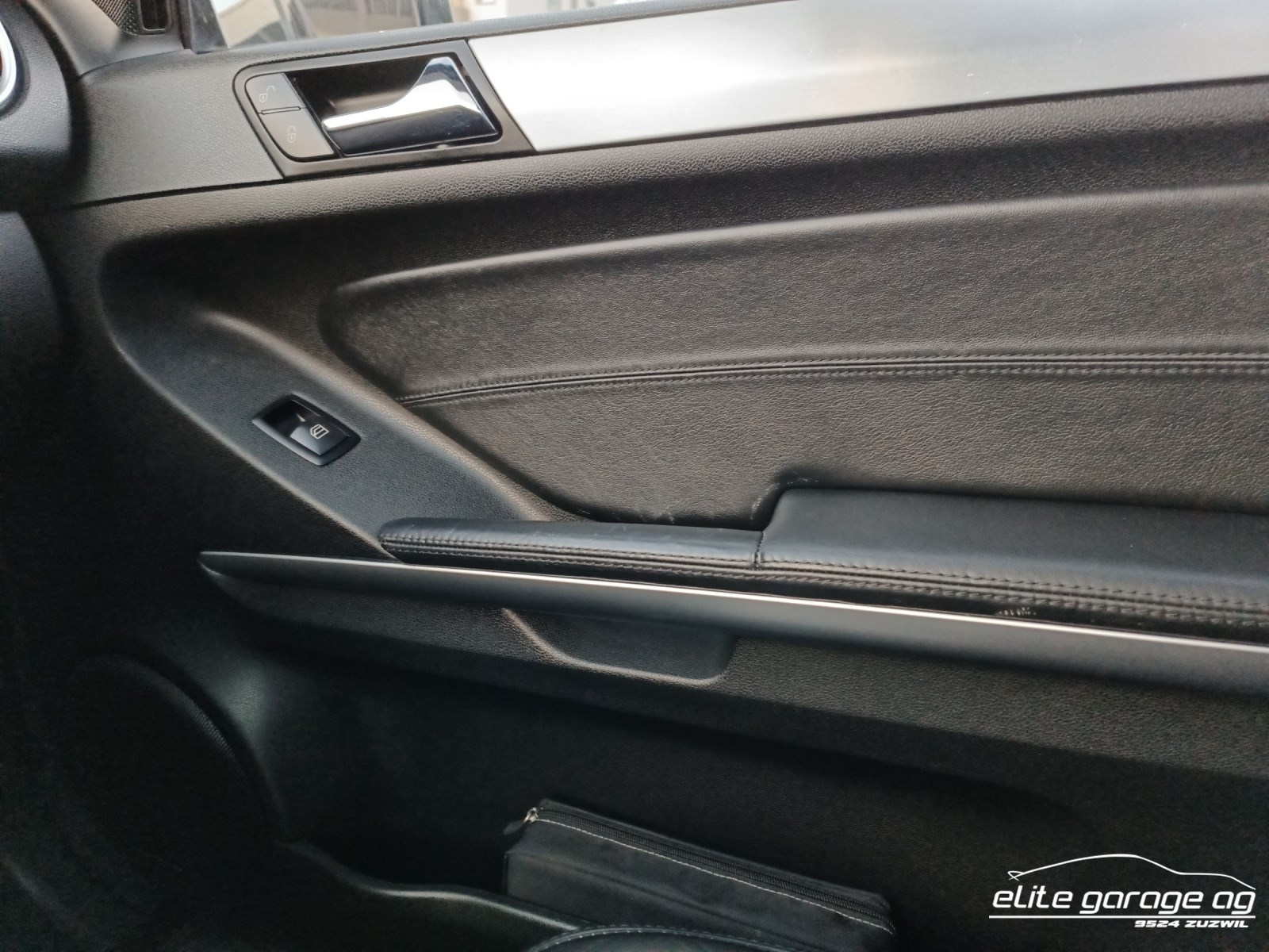 MERCEDES-BENZ ML 63 AMG ALL BLACK 4Matic 7G-Tronic-image-14