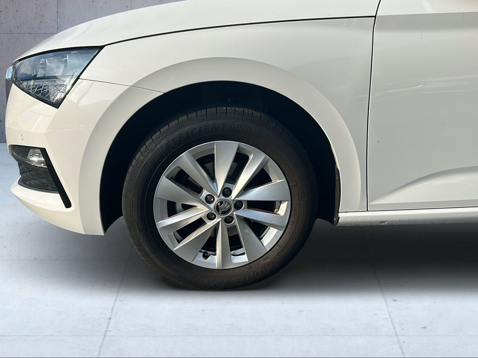 SKODA Scala 1.0 TSI Ambition DSG-image-8