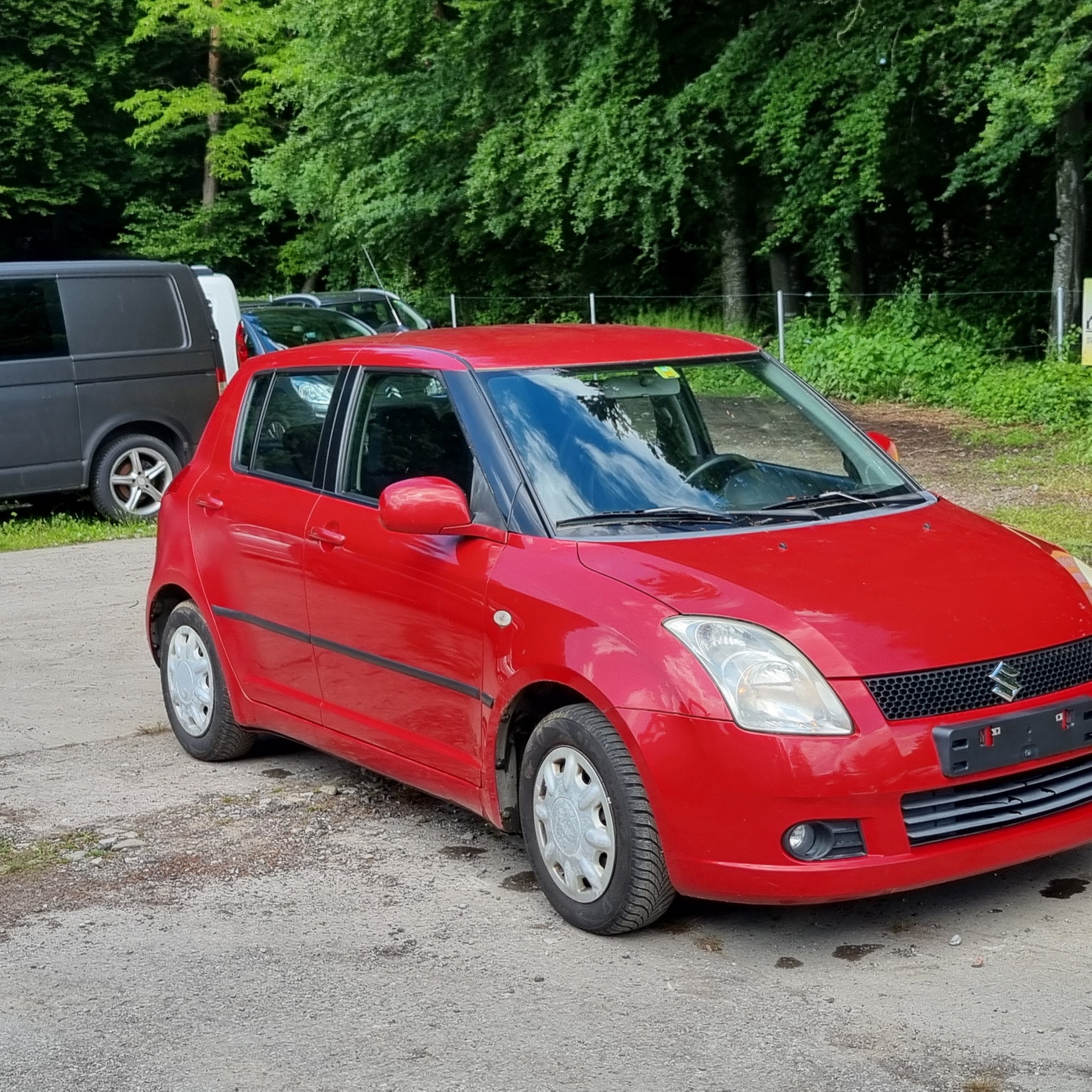 SUZUKI Swift 1.3i 16V GL Top-image-3
