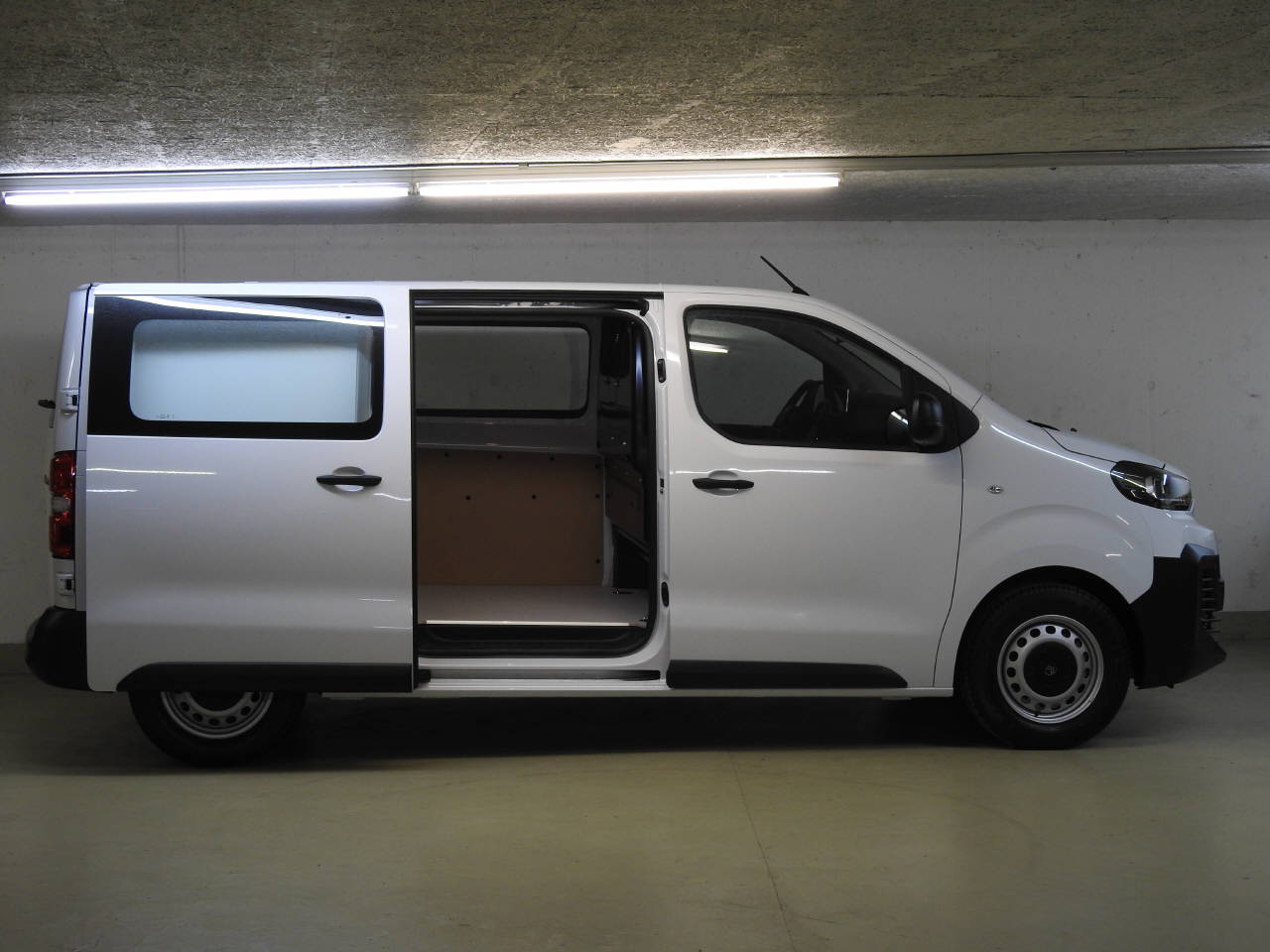 CITROEN Jumpy Kaw. M 2.0 BlueHDi 145 S/S-image-10