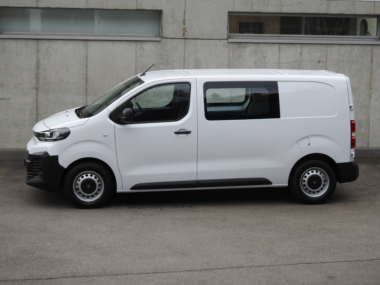 CITROEN Jumpy Kaw. M 2.0 BlueHDi 145 S/S-image-4
