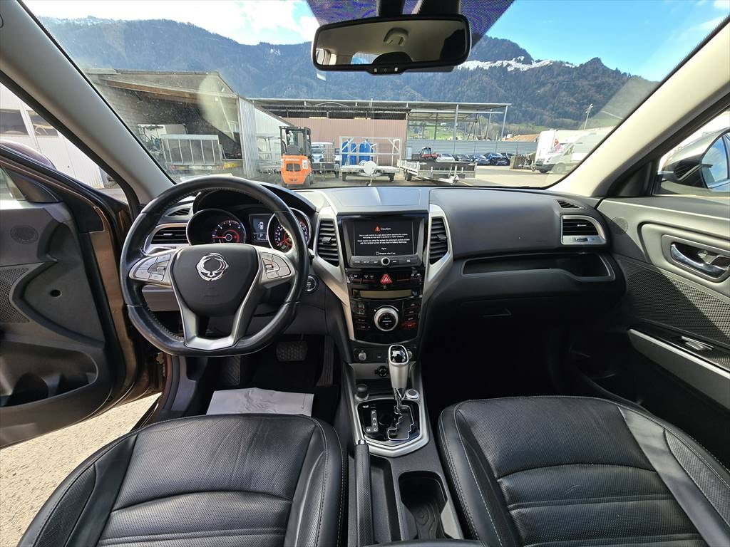 KGM-SsangYong Tivoli 1.6 eXDi Quartz 4WD Automatic-image-10