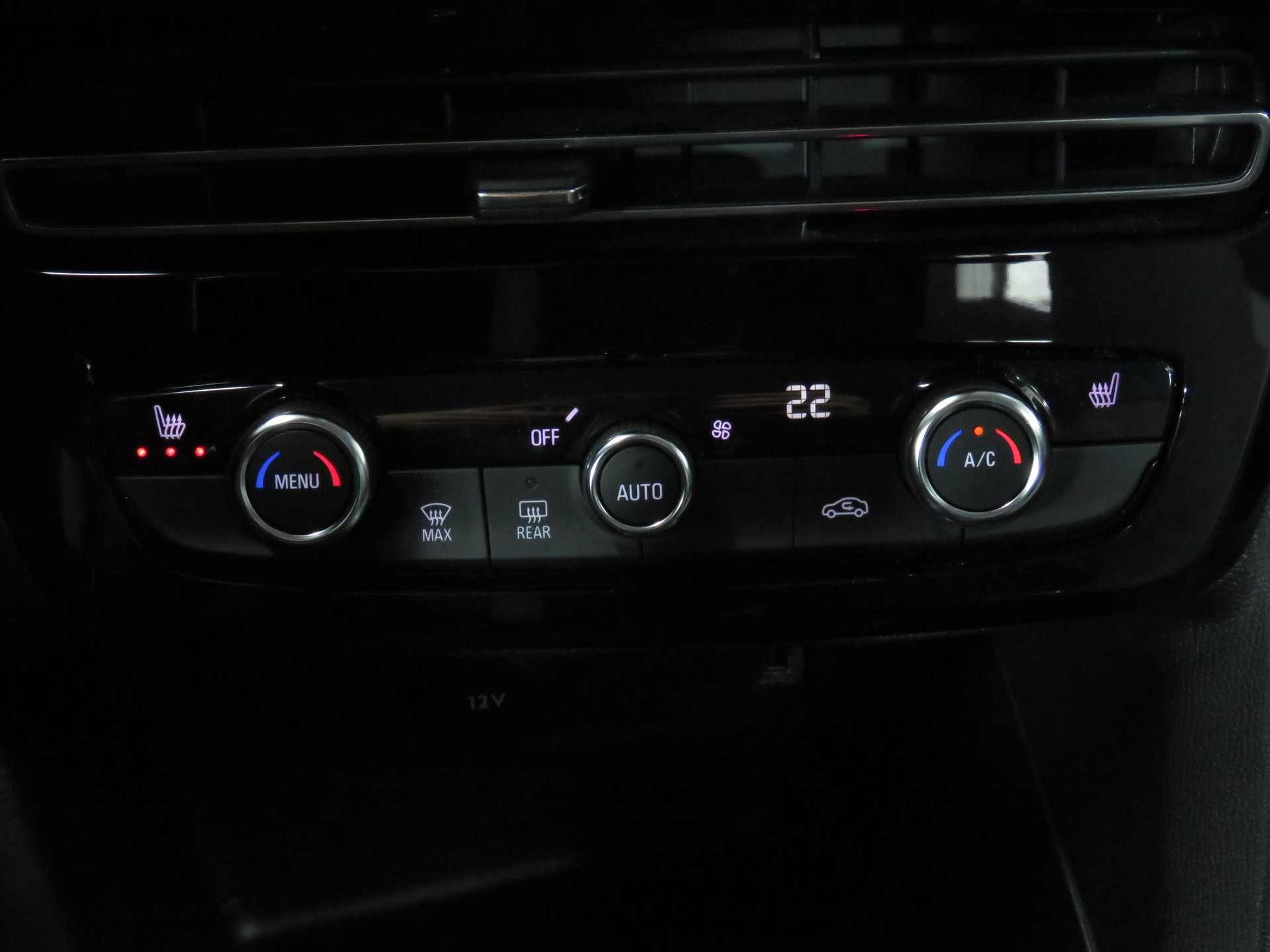 OPEL Mokka 1.2 Direct Injection Turbo Elegance Automat-image-19