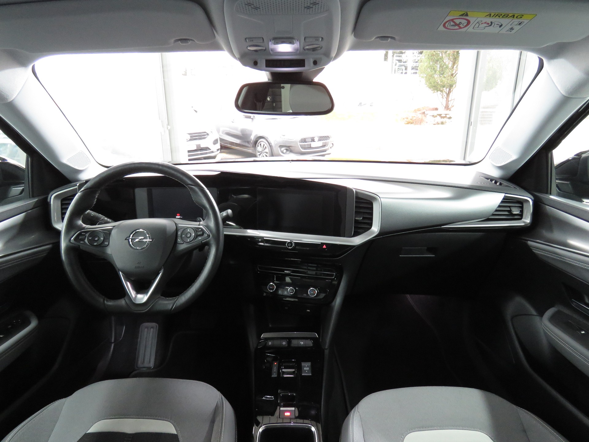 OPEL Mokka 1.2 Direct Injection Turbo Elegance Automat-image-13