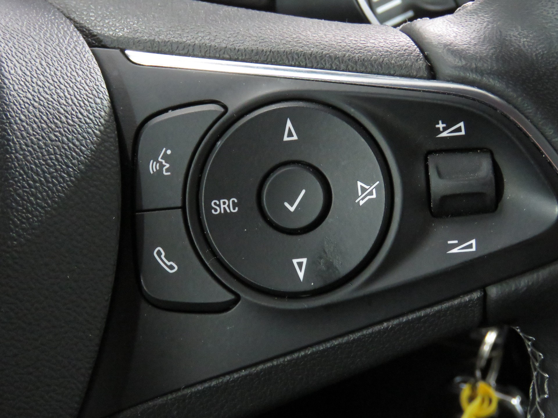 OPEL Mokka 1.2 Direct Injection Turbo Elegance Automat-image-17
