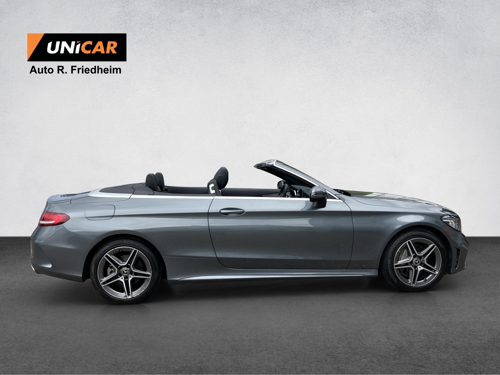 MERCEDES-BENZ C 200 AMG Line 4Matic 9G-Tronic Cabriolet-image-11