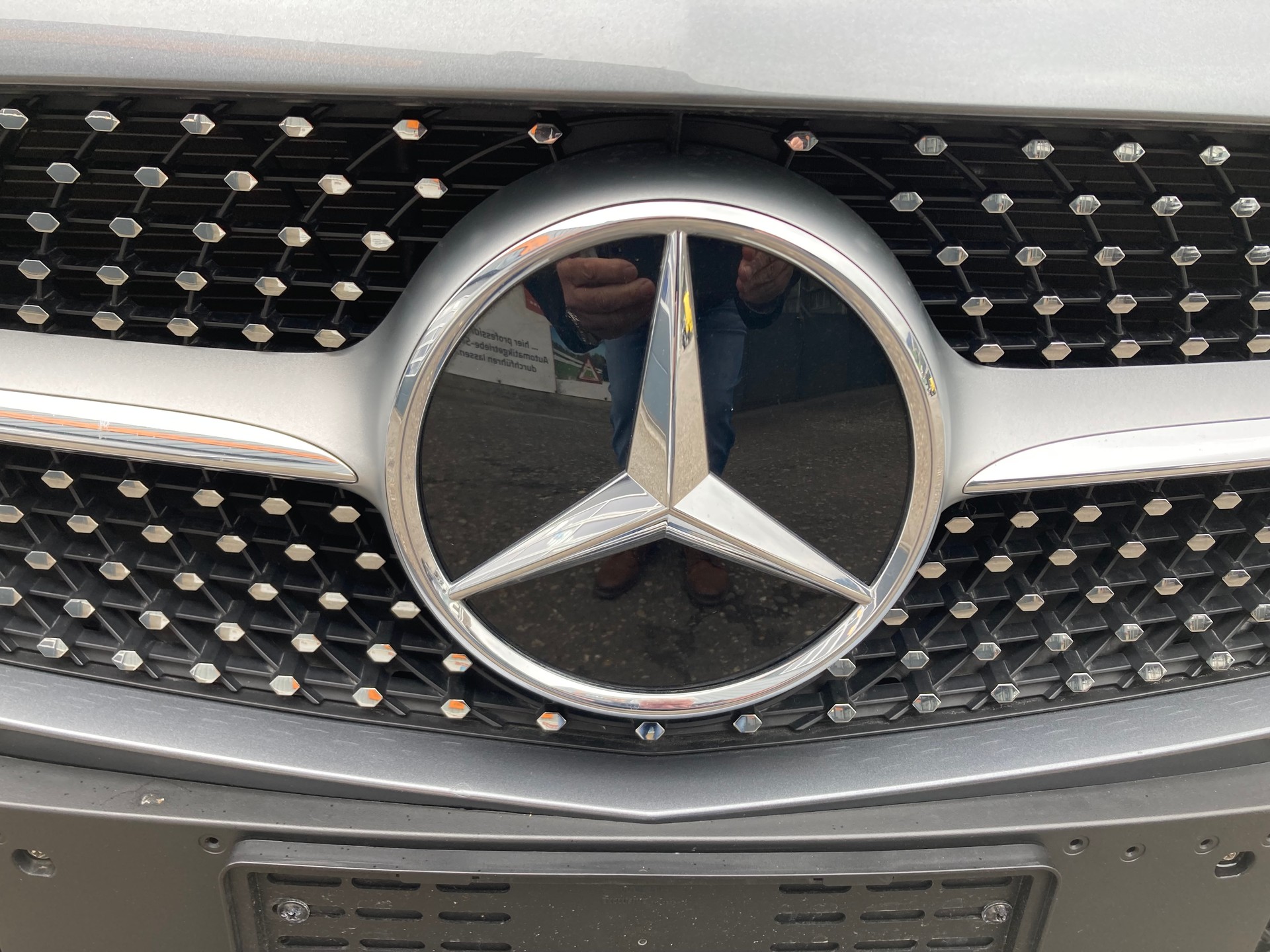 MERCEDES-BENZ C 200 AMG Line 4Matic 9G-Tronic Cabriolet-image-13