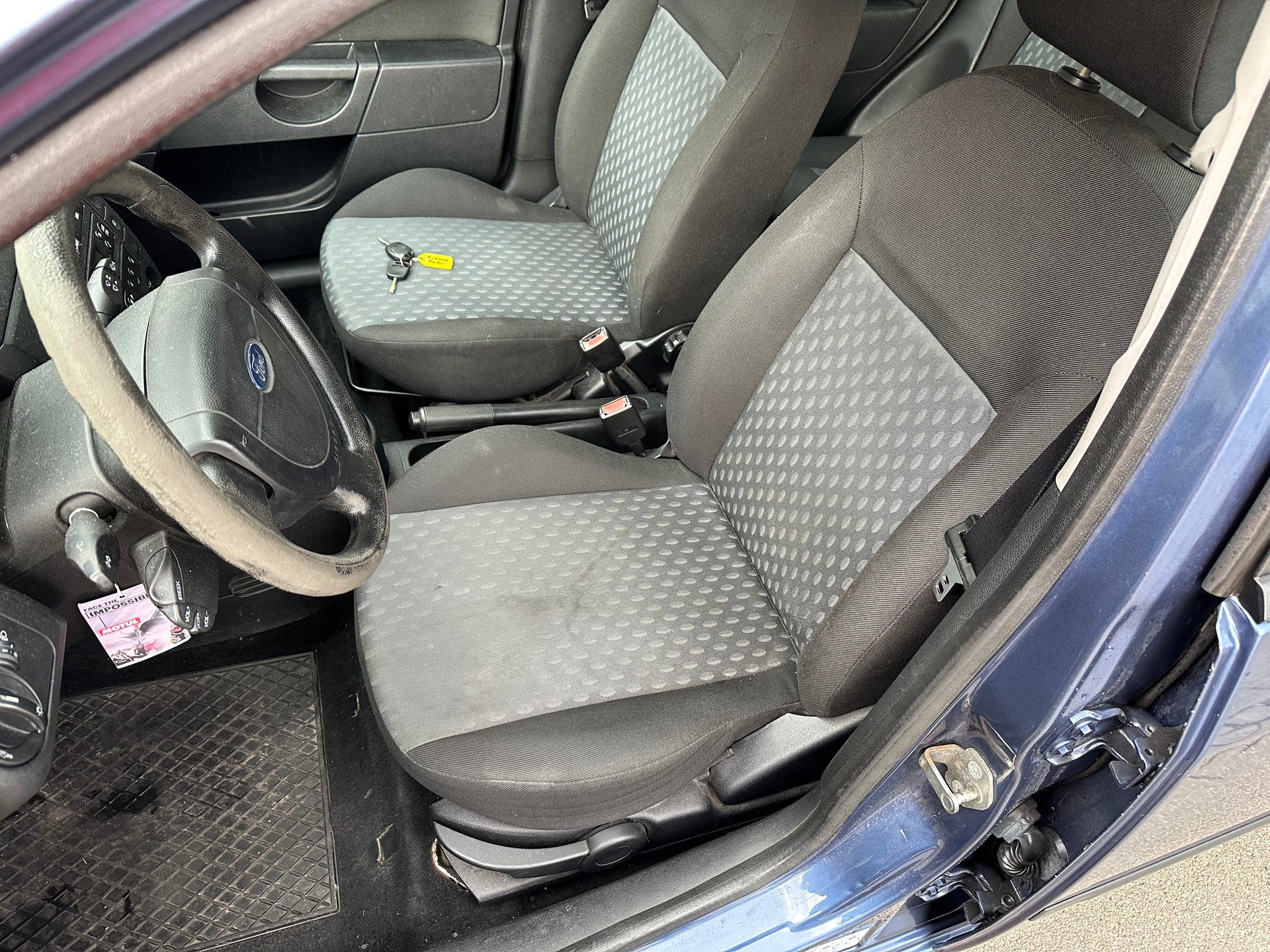 FORD Fiesta 1.4 16V Trend FIXPREIS-image-5