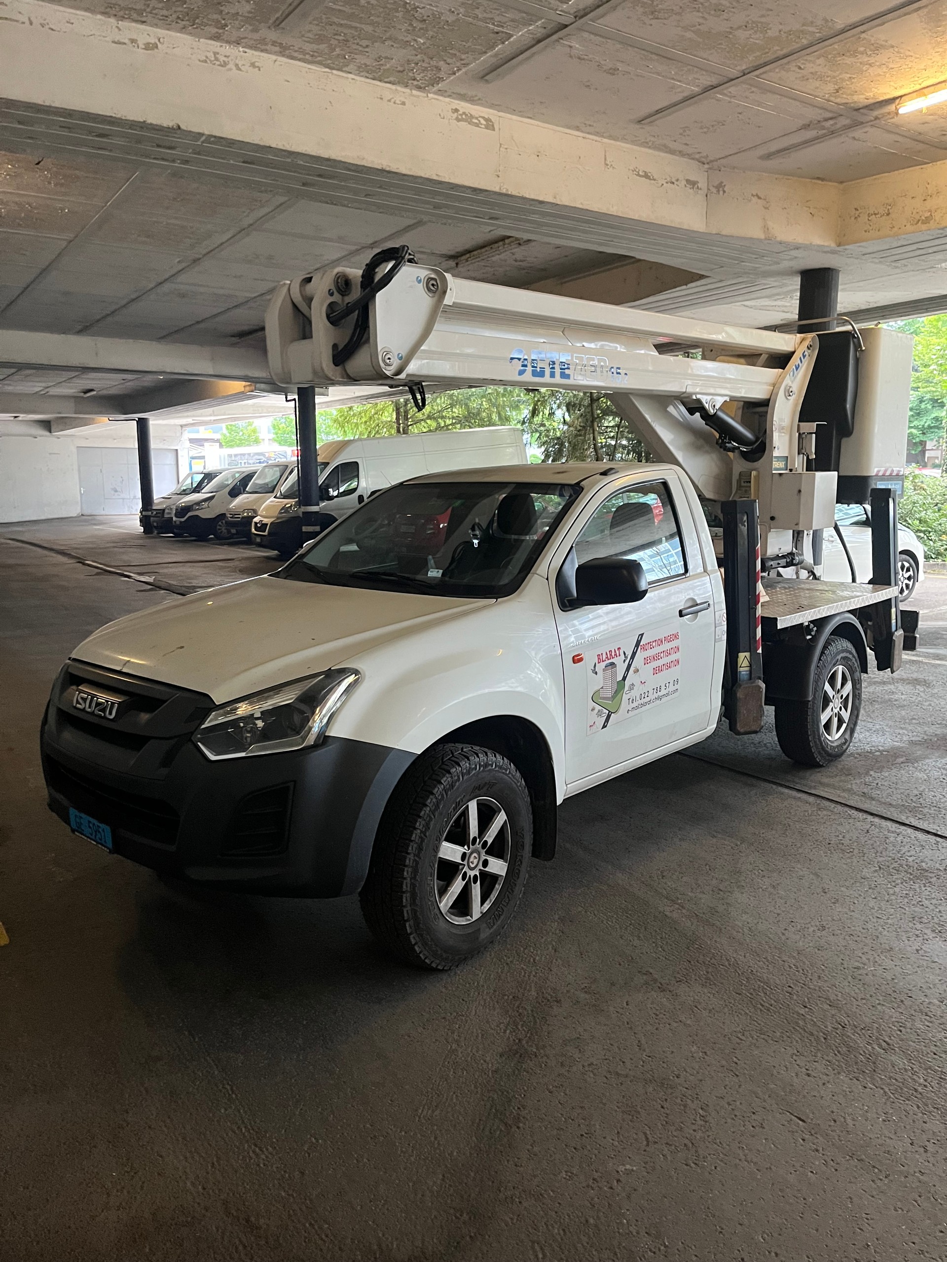 ISUZU ATFS 87-image-0