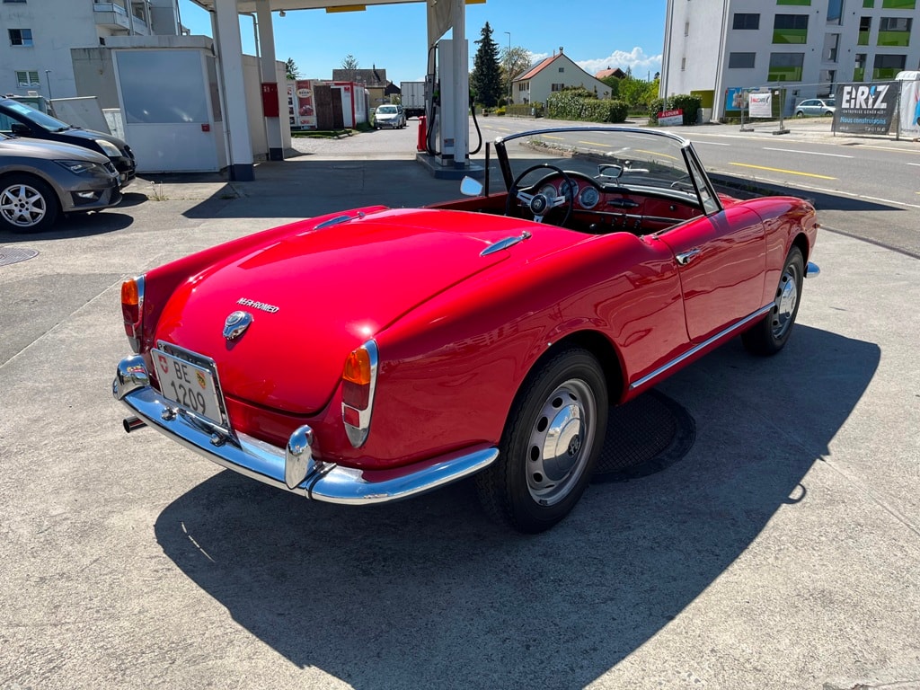ALFA ROMEO Giulia Spider Veloce 1600 original-image-4