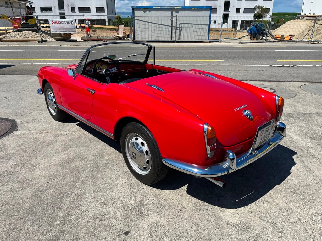ALFA ROMEO Giulia Spider Veloce 1600 original-image-3