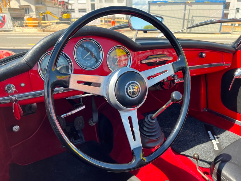 ALFA ROMEO Giulia Spider Veloce 1600 original-image-6