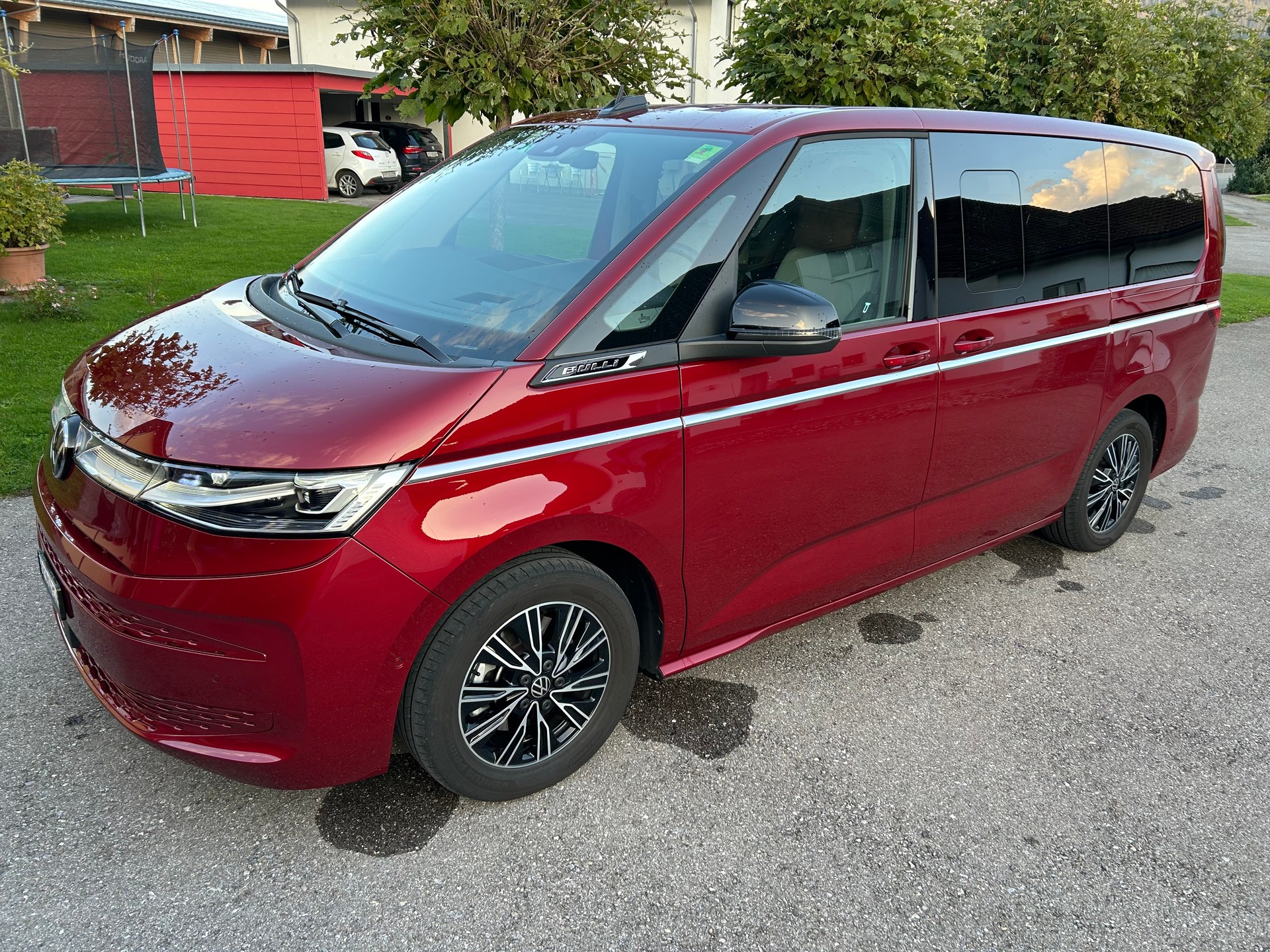 VW Multivan 2.0 TSI Style Liberty DSG Lang-image-0