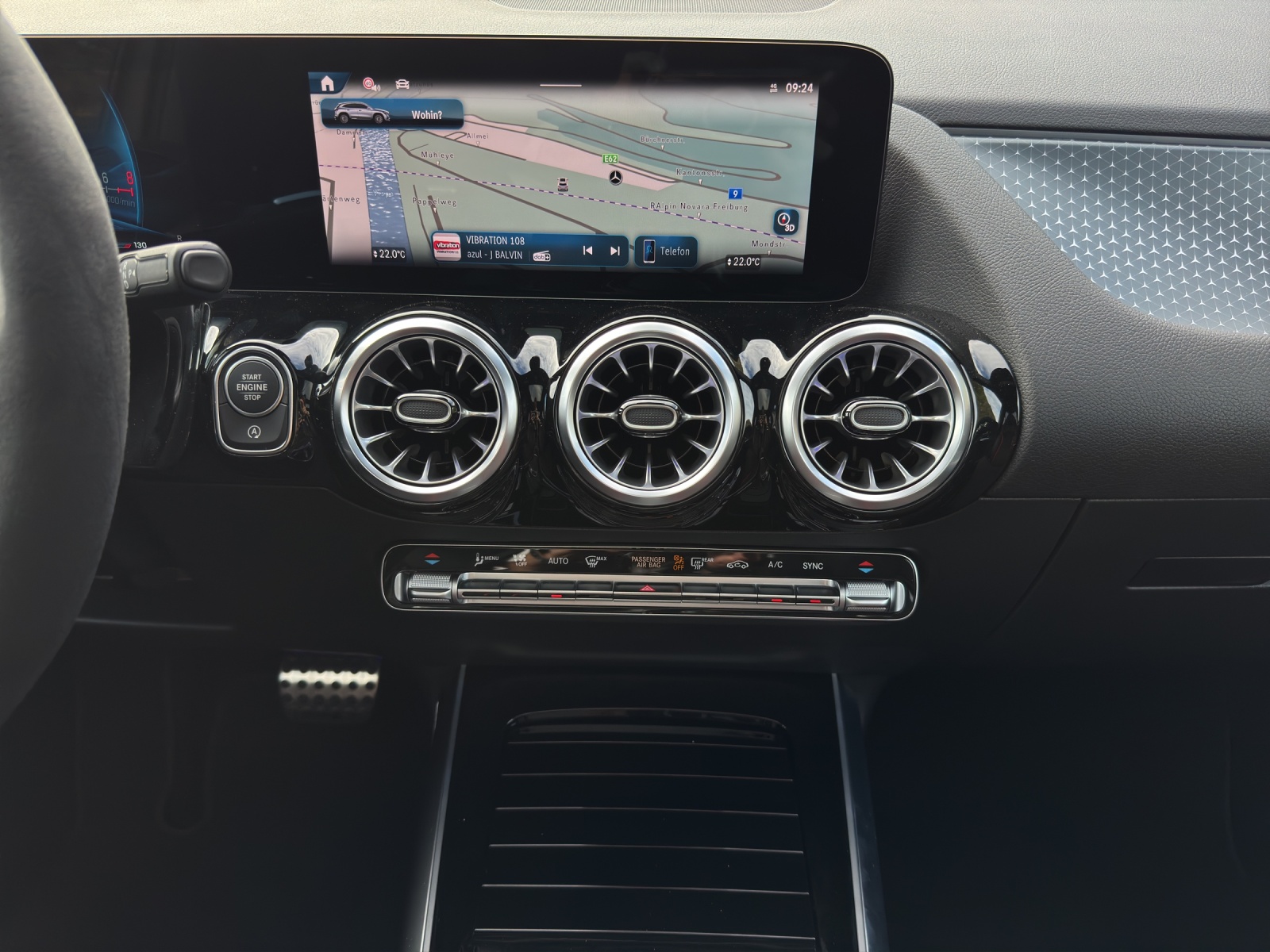 MERCEDES-BENZ GLA AMG 45 S 4Matic+ 8G-DCT-image-15