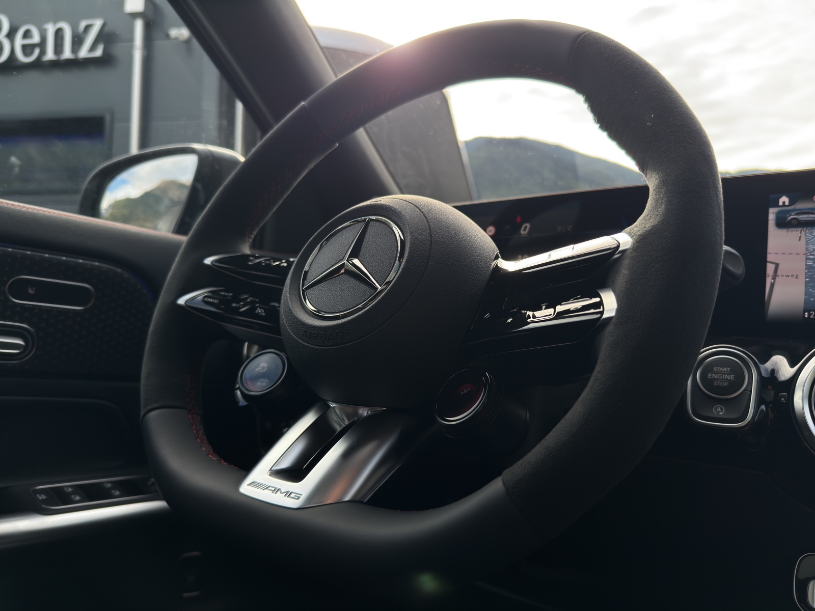 MERCEDES-BENZ GLA AMG 45 S 4Matic+ 8G-DCT-image-25