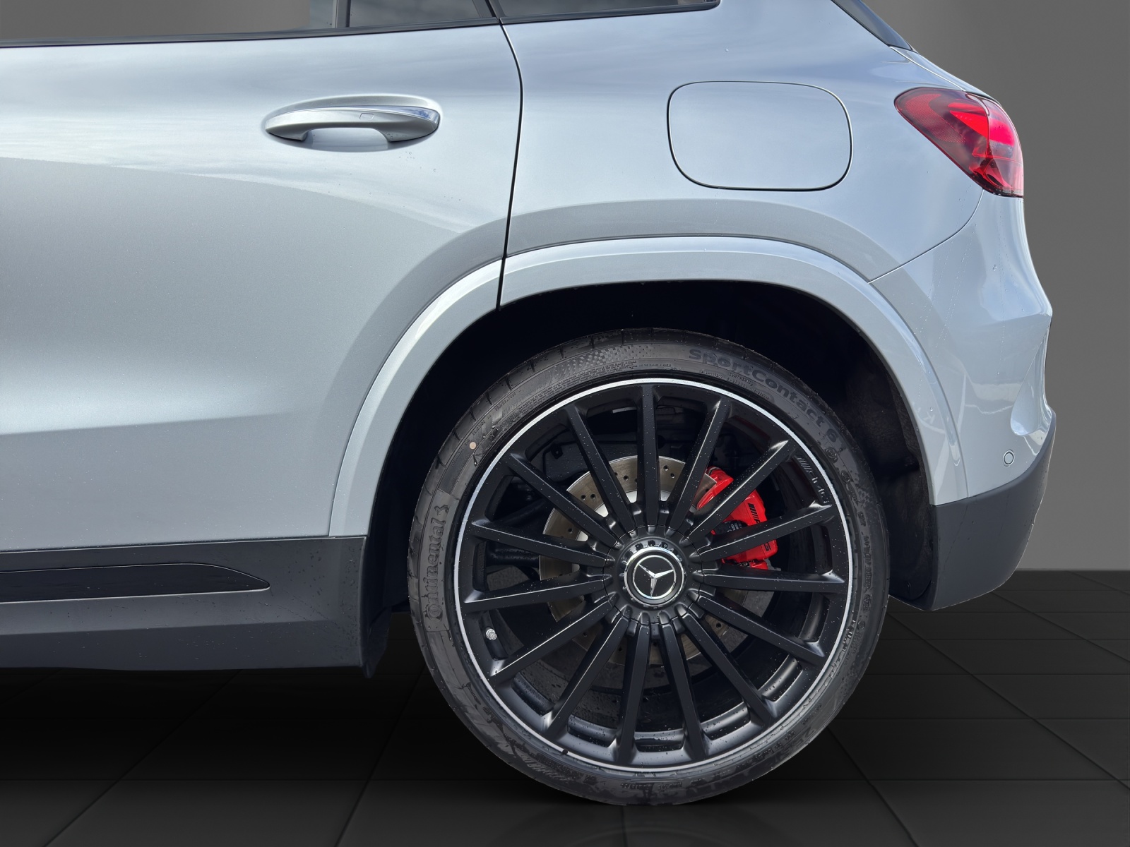 MERCEDES-BENZ GLA AMG 45 S 4Matic+ 8G-DCT-image-21