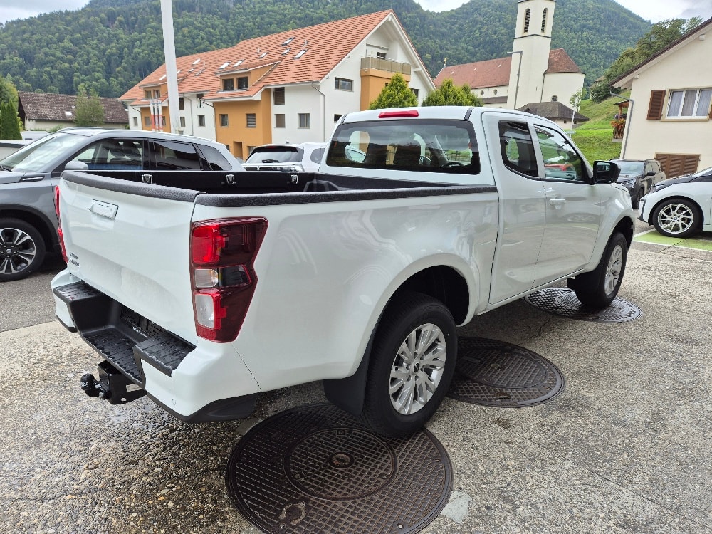 ISUZU D-MAX 1.9 SpaceCab N60BB+ 4x4-image-3