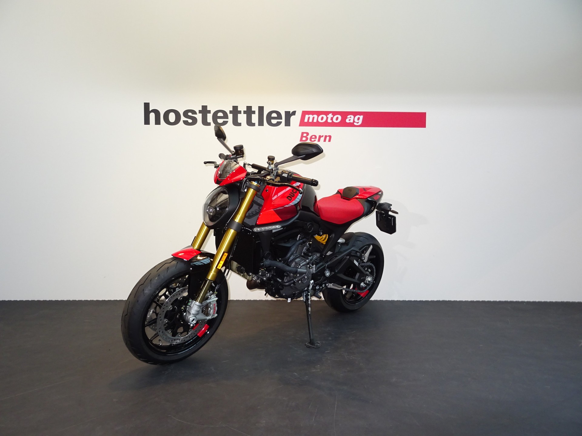 DUCATI Monster SP-showroom-element-2