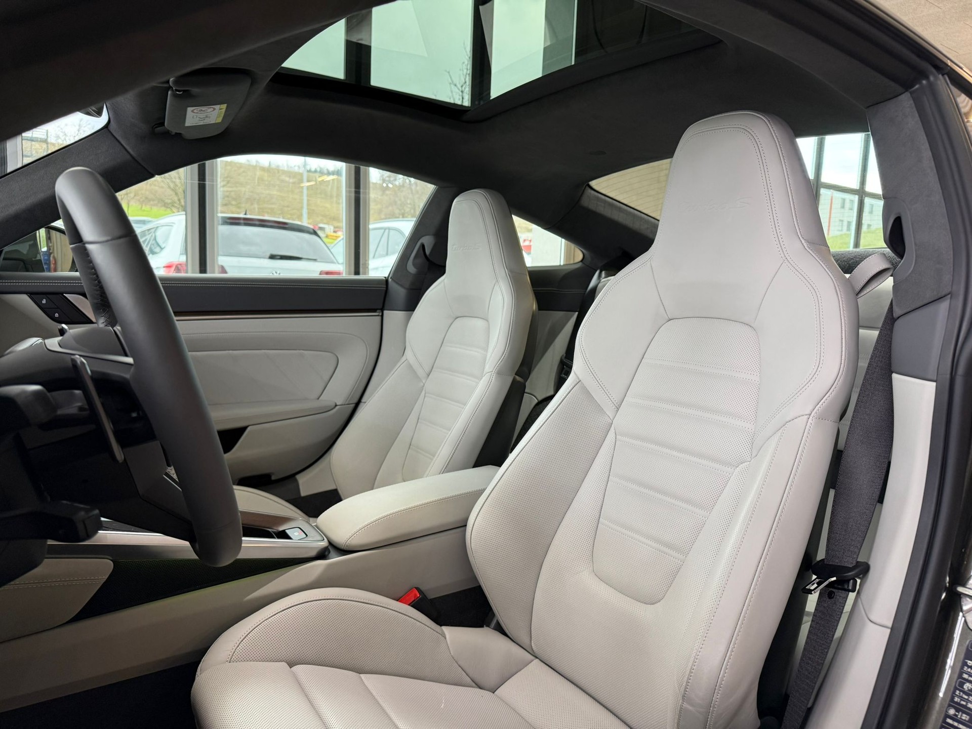 PORSCHE 911 Turbo S PDK-image-10