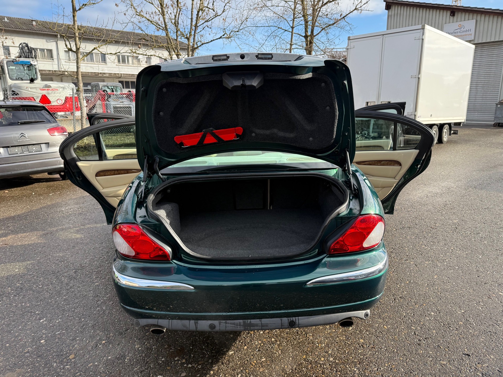 JAGUAR X-Type 3.0 V6 Traction4 Executive Limited-image-5