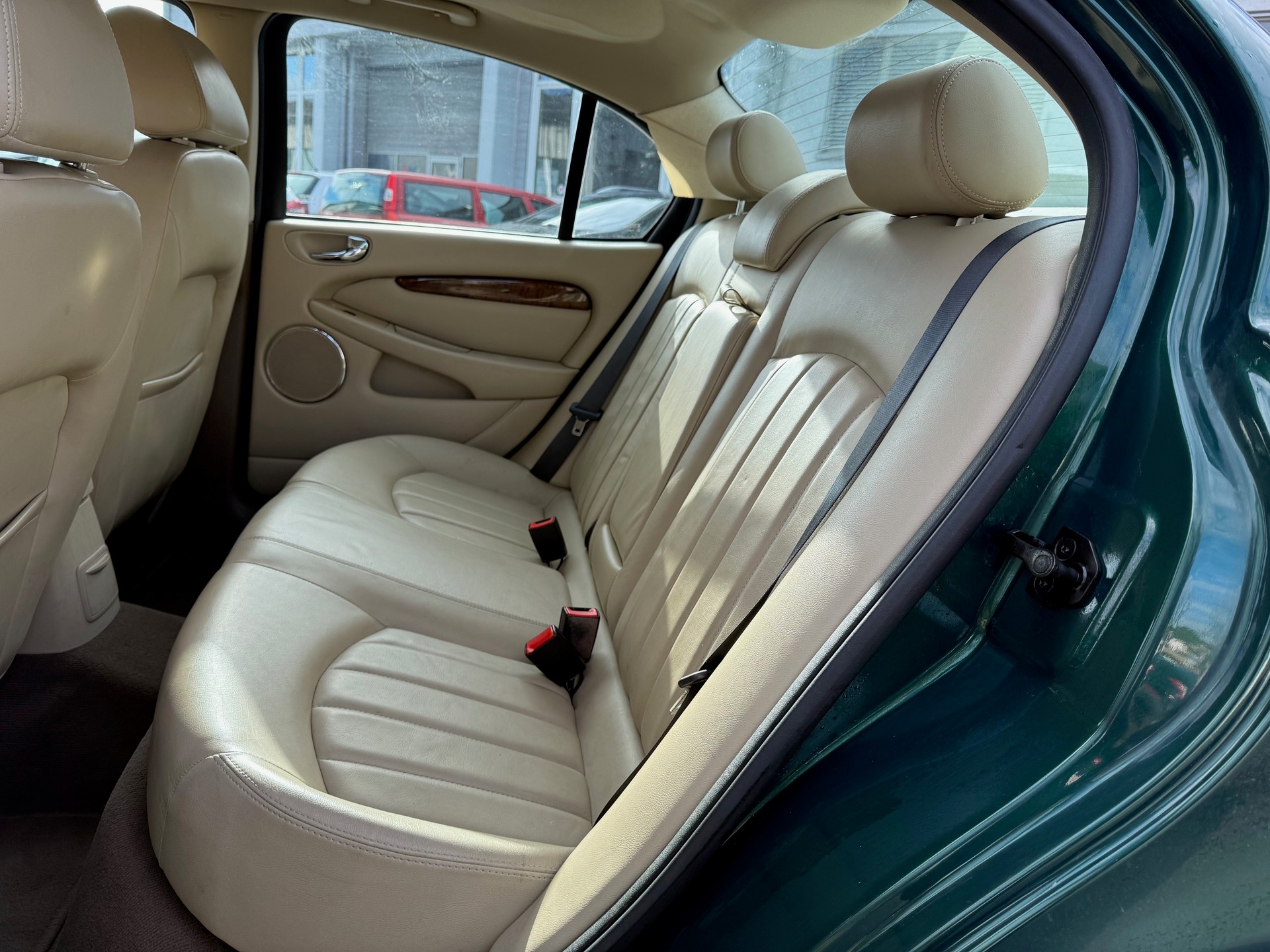 JAGUAR X-Type 3.0 V6 Traction4 Executive Limited-image-9