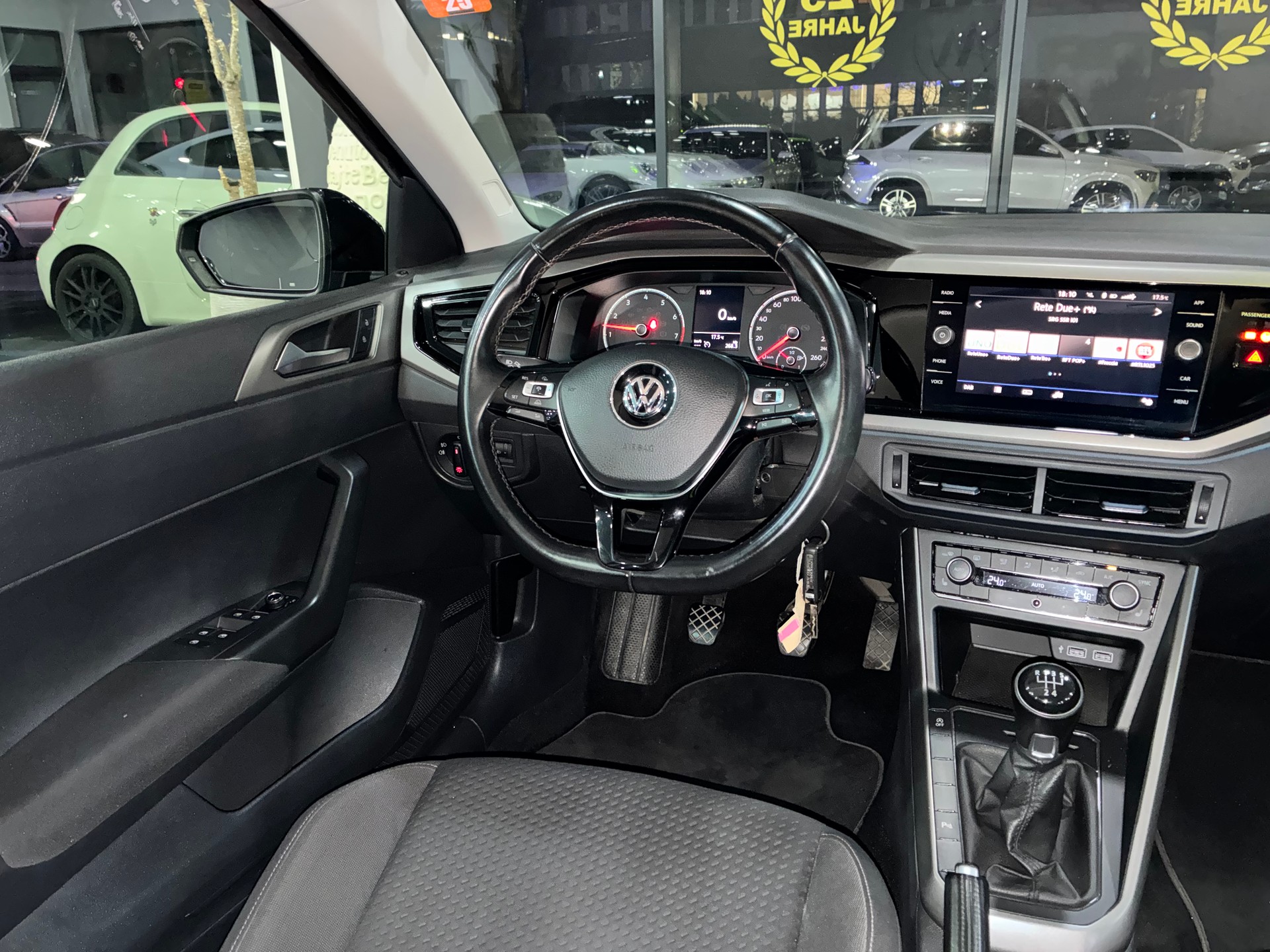 VW Polo 1.0 TSI BMT Comfortline-image-8