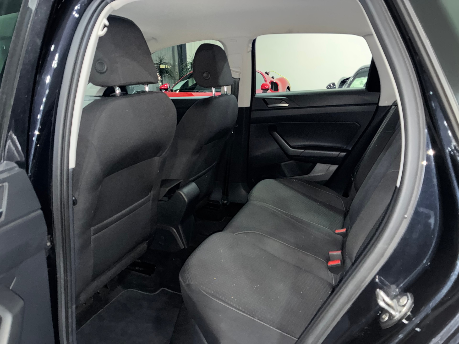 VW Polo 1.0 TSI BMT Comfortline-image-11