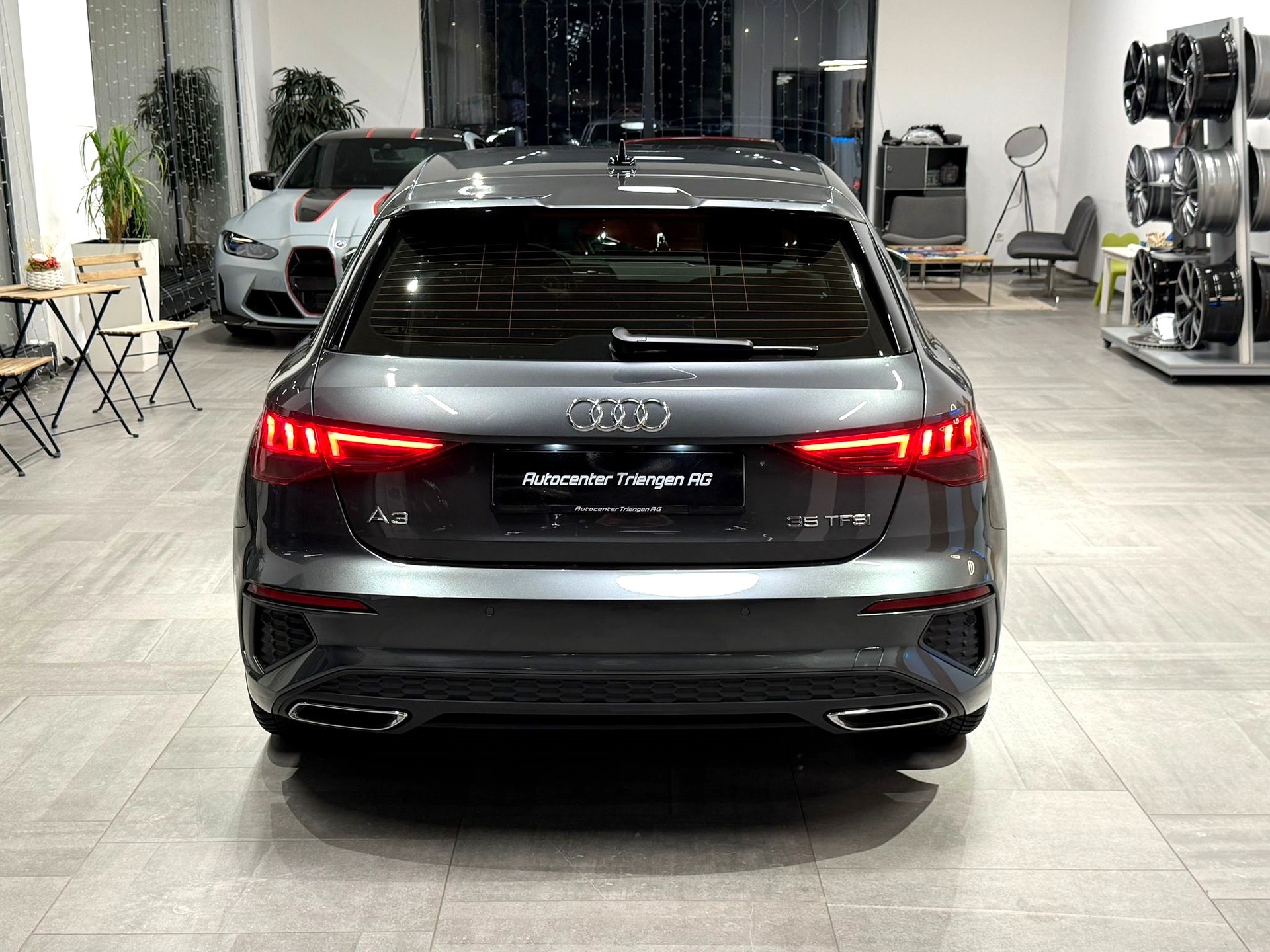 AUDI A3 Sportback 35 TFSI S line Attraction S-tronic-image-10
