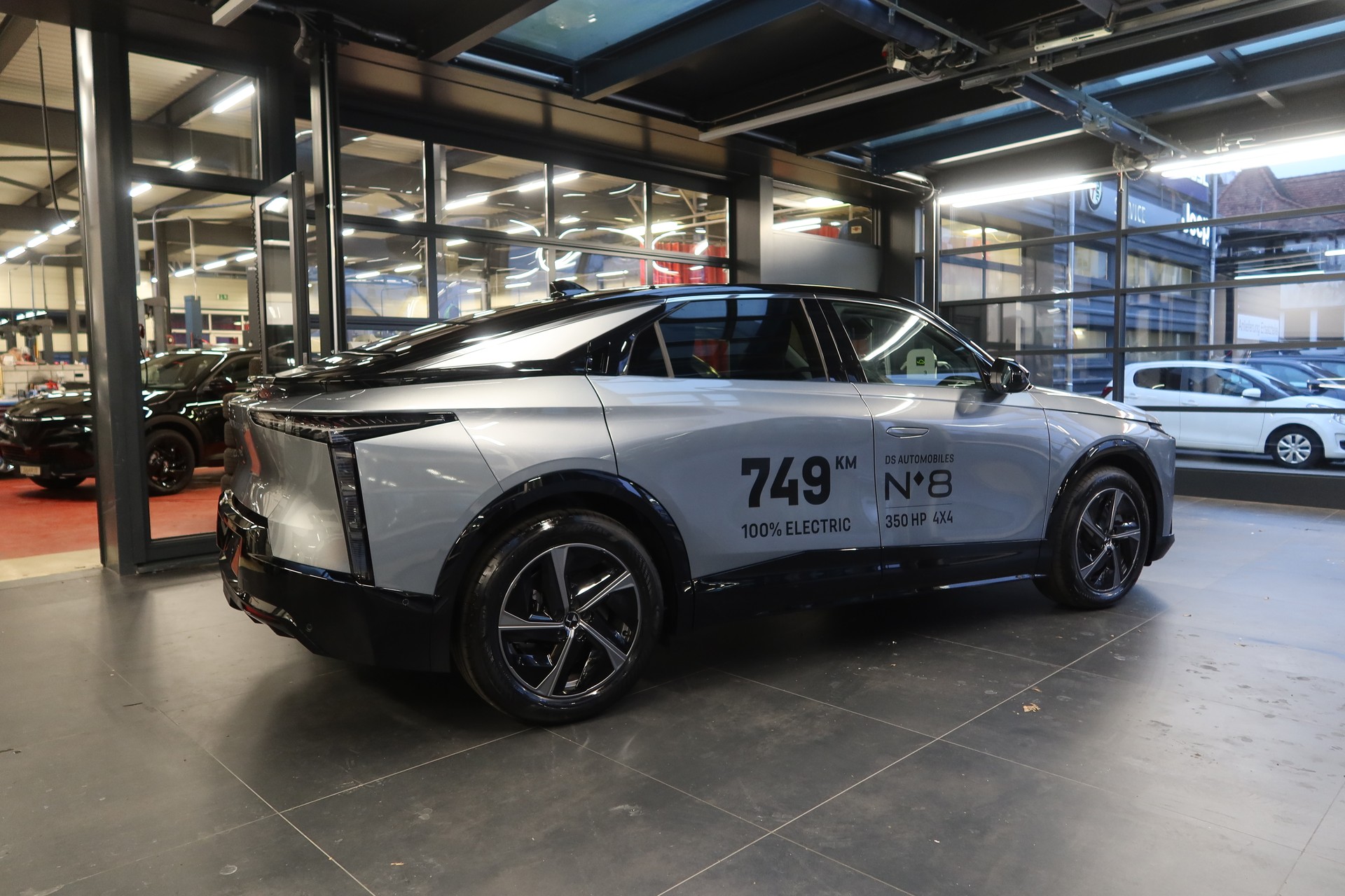 DS AUTOMOBILES DS N8 E-T 245 Pallas LR-image-3