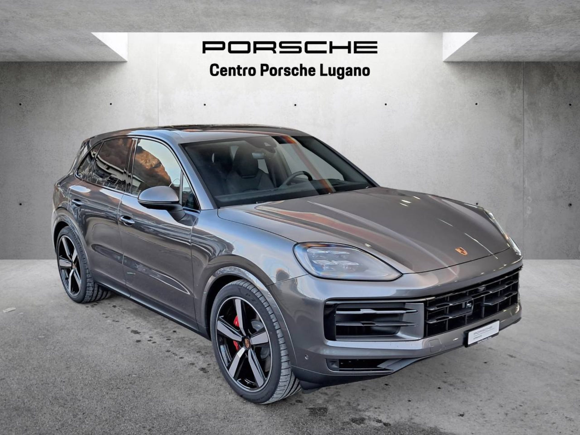 PORSCHE Cayenne S-image-5