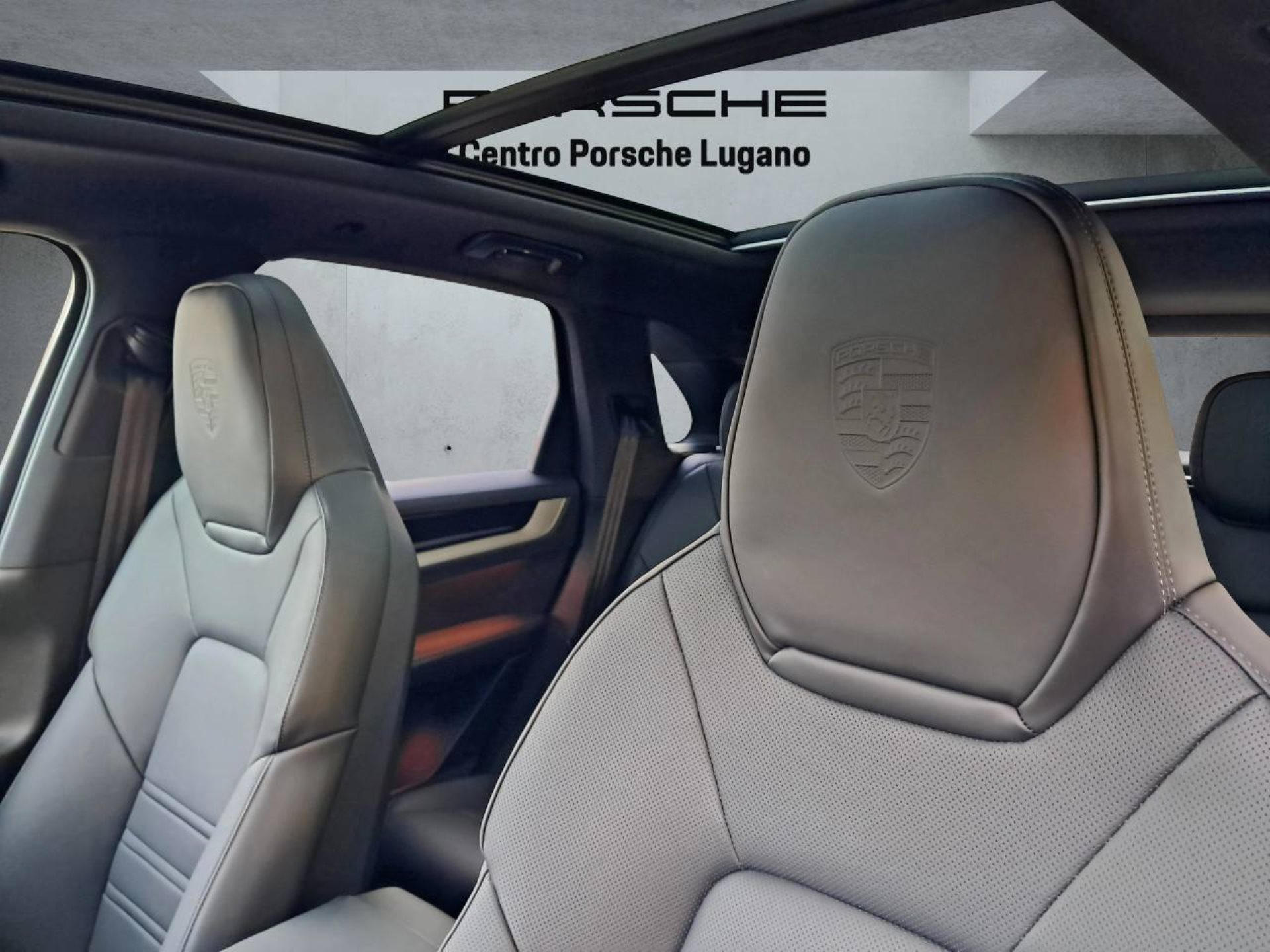 PORSCHE Cayenne S-image-29