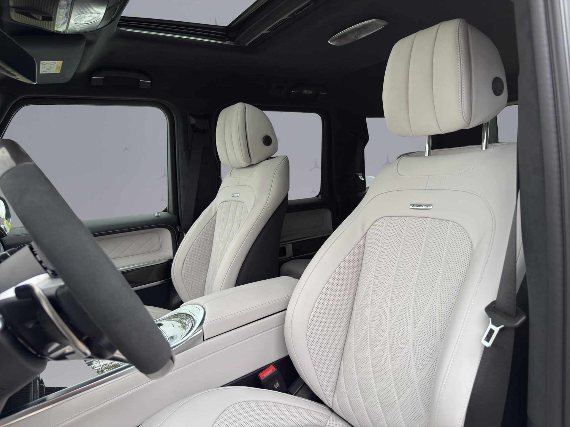 MERCEDES-BENZ G 63 AMG-image-11