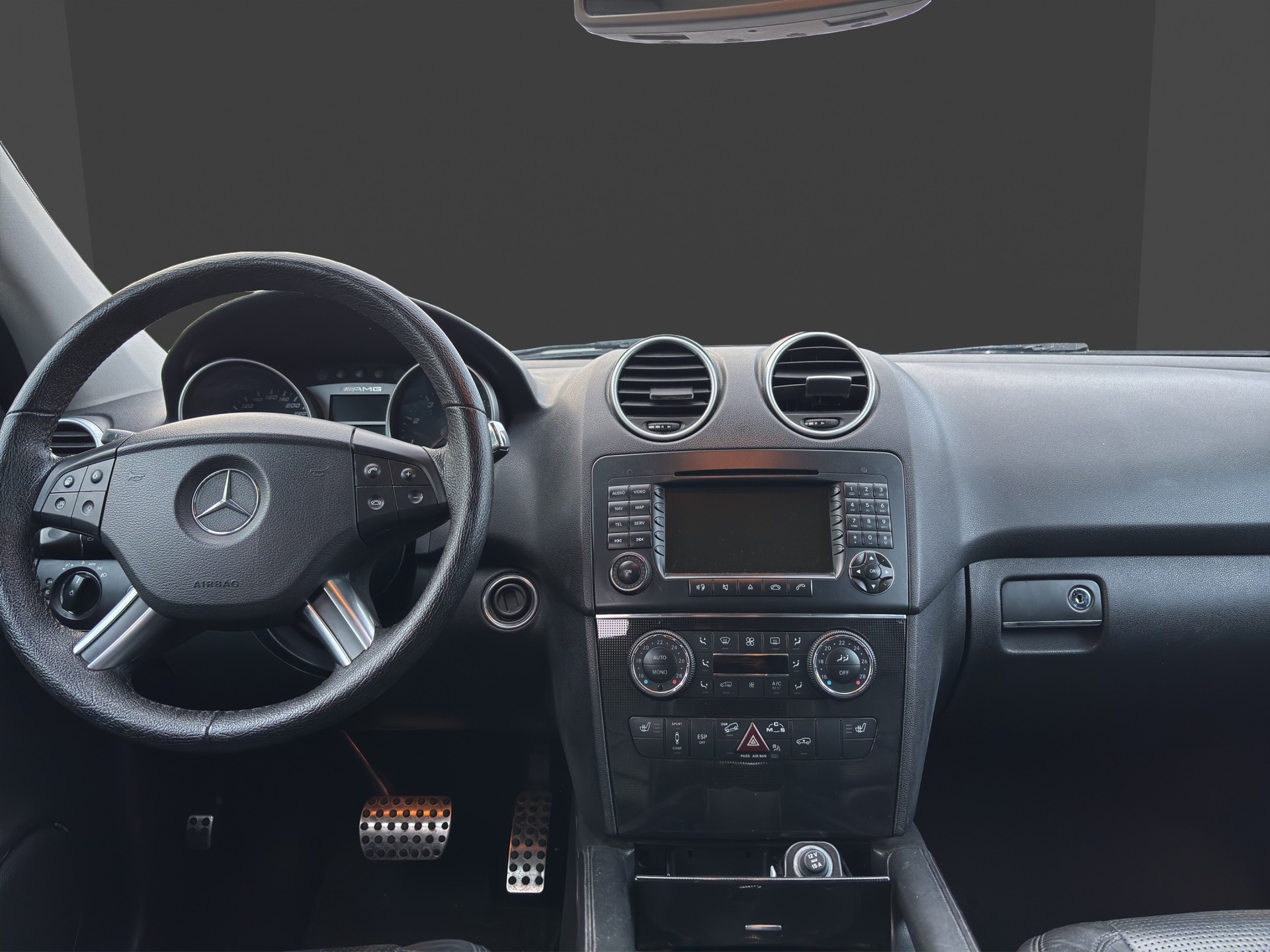 MERCEDES-BENZ ML 63 AMG 4Matic 7G-Tronic-image-9