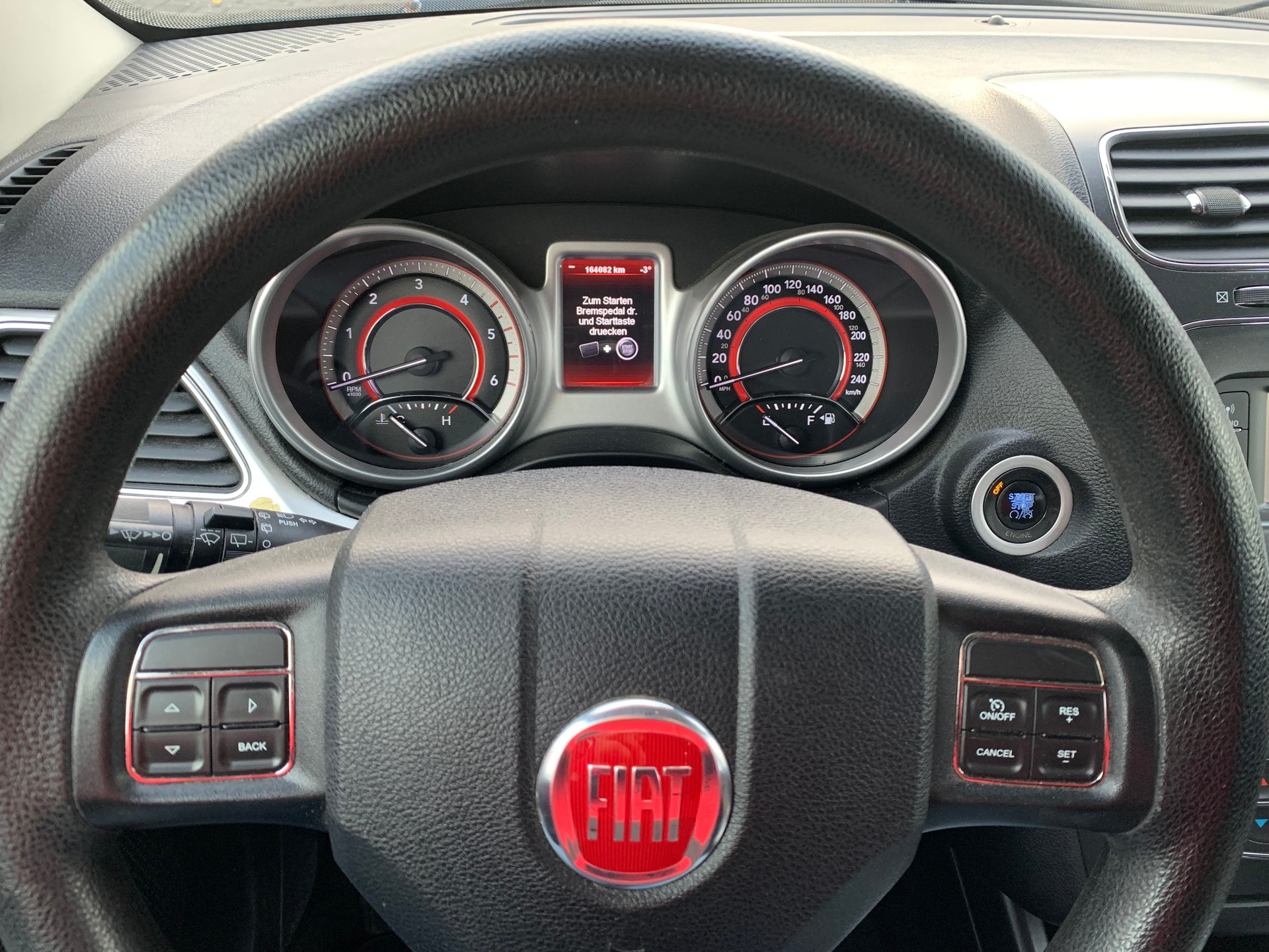 FIAT Freemont 2.0 MJ AWD Automat-image-13