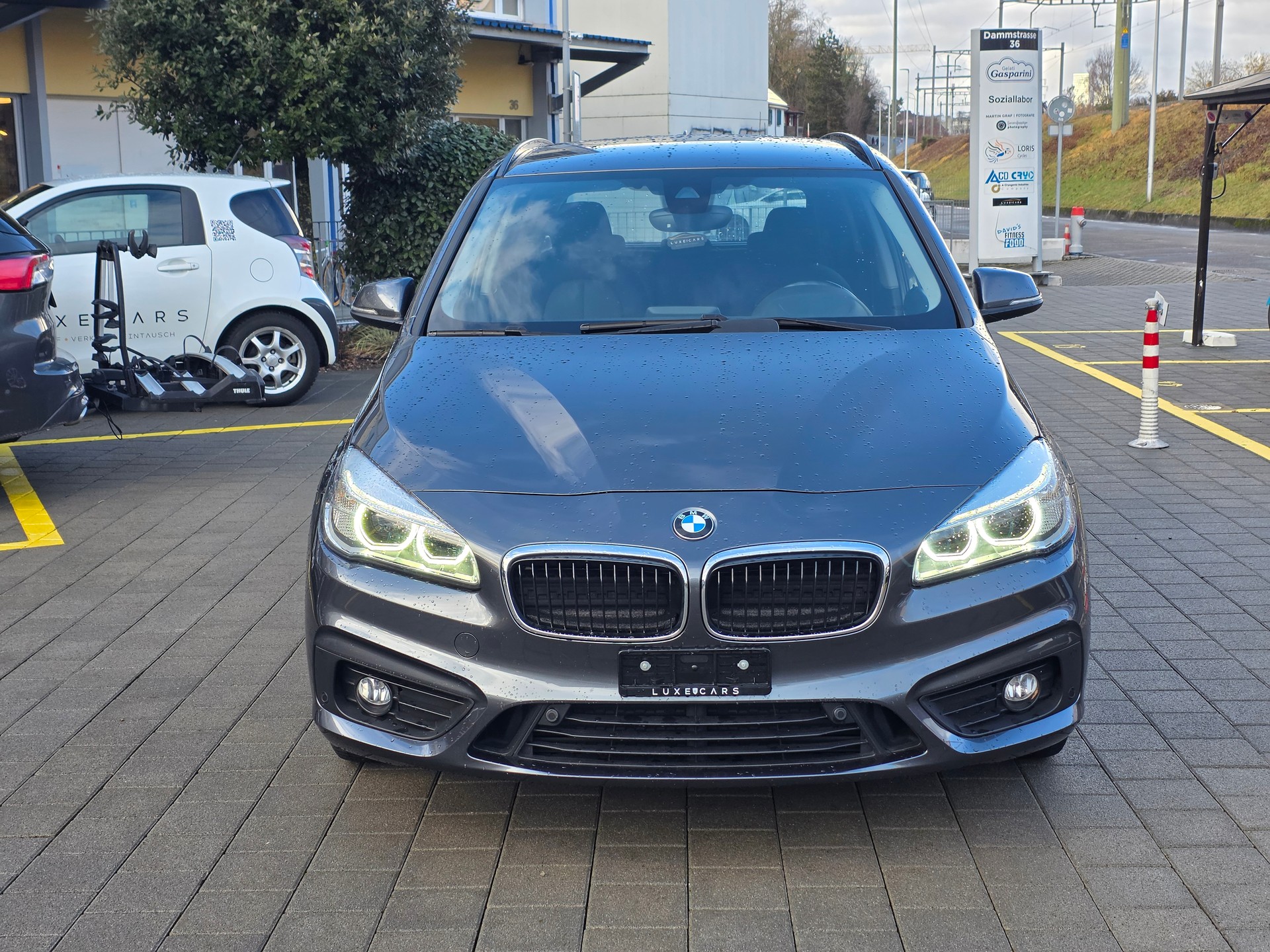 BMW 218d Active Tourer Steptronic-image-1
