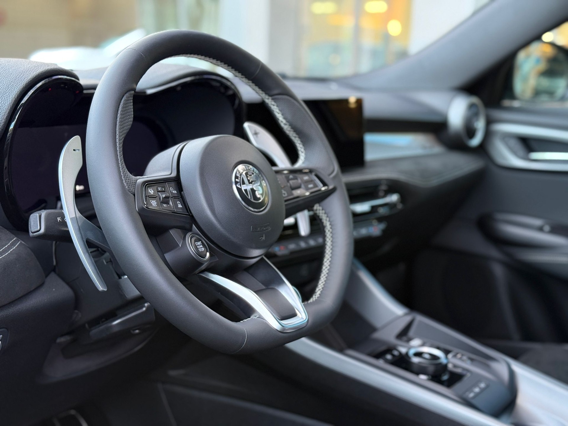 ALFA ROMEO Tonale 1.3 Plug-in-Hybrid Q4 Sport Speciale Launch-image-8