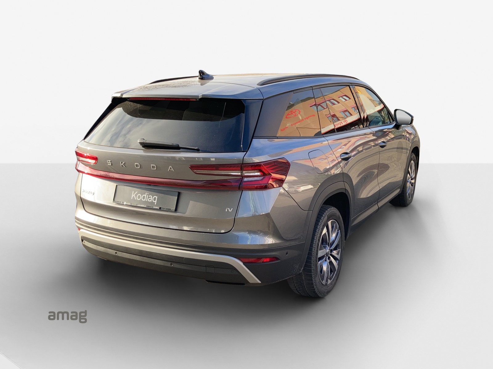 SKODA Kodiaq 1.5 TSI PHEV Selection-image-4